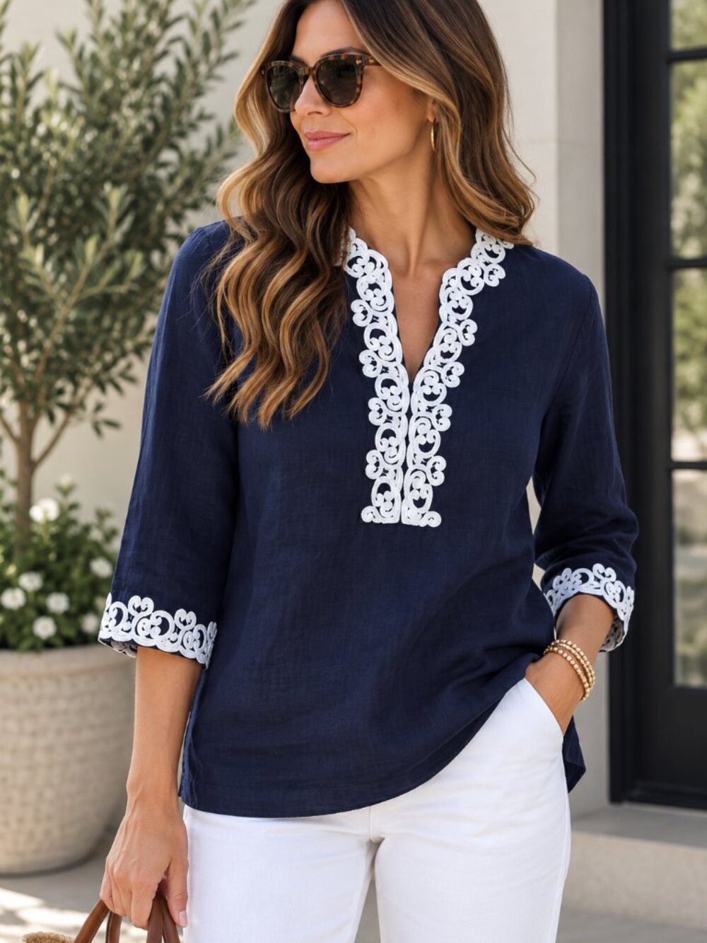 Talbots Navy White Embroidered Tunic Top Large Petite 100% Cotton Coastal